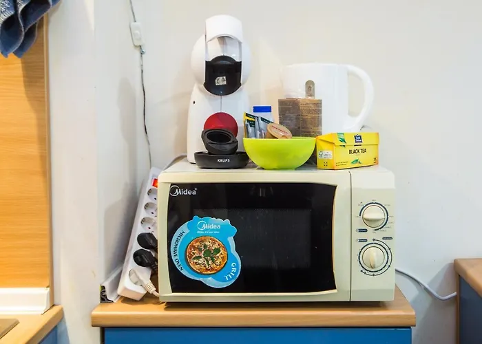 Summer Lazur - Sunny Flat With 2 Separate Burgas