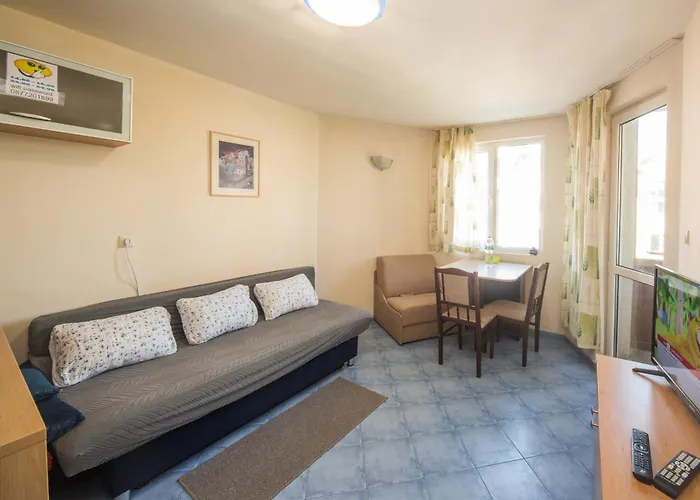 Apartment Summer Lazur - Sunny Flat With 2 Separate