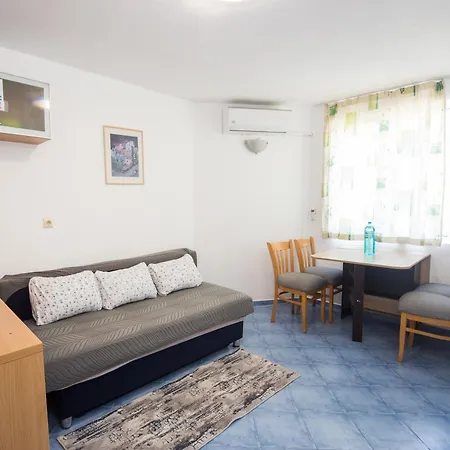 Summer Lazur - Sunny Flat With 2 Separate Appartement